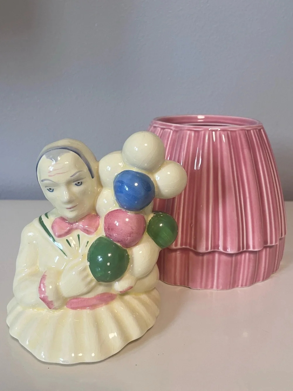 Vintage Pottery Guild of America Balloon Lady Ceramic Cookie Jar 1940's 11.5”